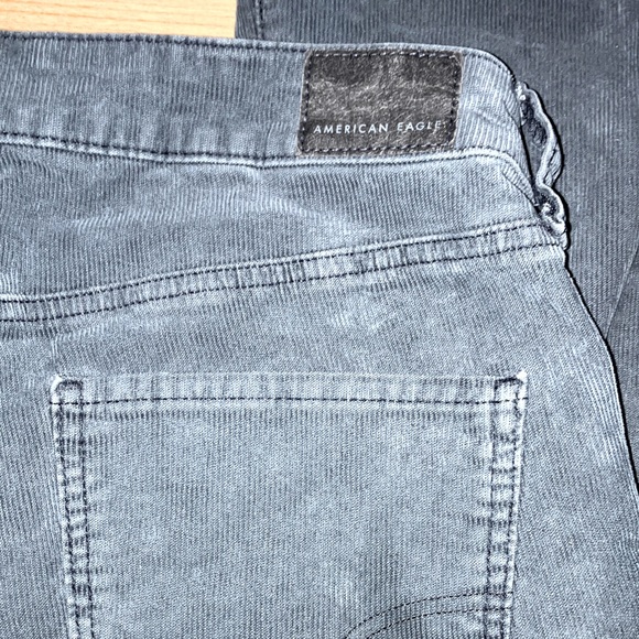 American Eagle Gray high rise button front corduroys flare women’s size 8 - Picture 4 of 7